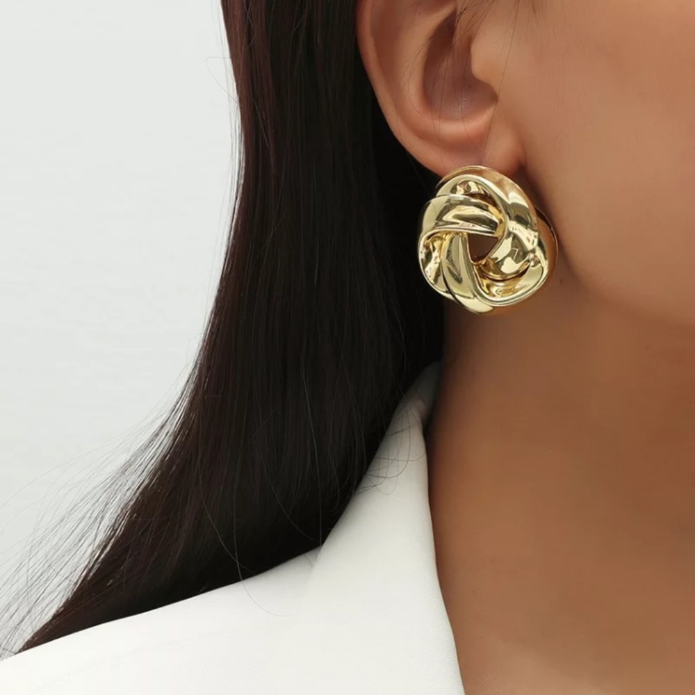 Silver Tone Earrings - Picture 4 of 4